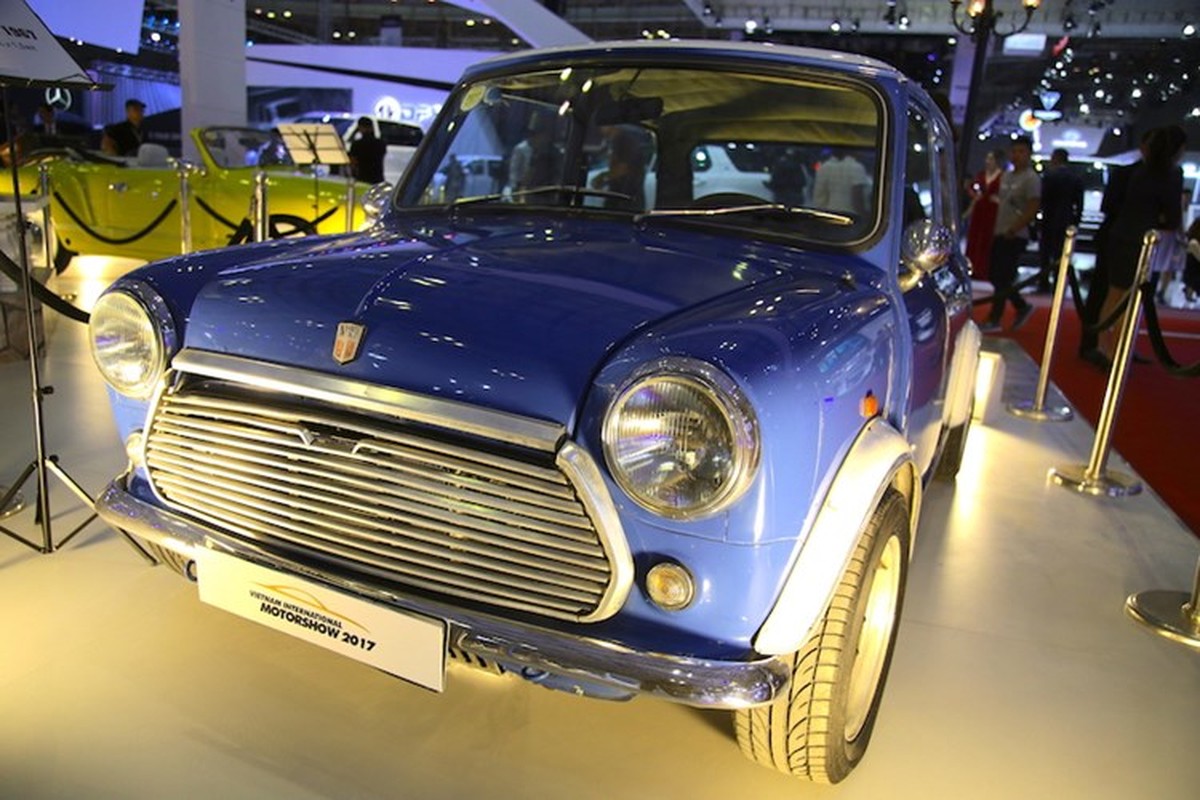 Ngam “xe cu” 50 tuoi Mini Cooper 1967 tai Viet Nam